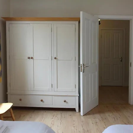 Leitrim Quay - Riverside 2 בית נופש